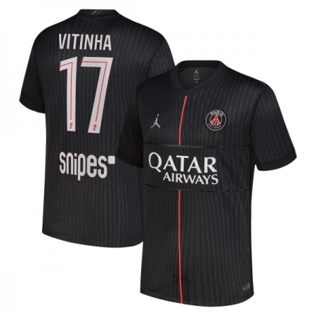 Camisolas Paris Saint-Germain Vitinha 17 Jordan 4º Equipamento 2025-26 Manga Curta Camisolas Paris Saint-Germain Vitinha 17 Jordan 4º Equipamento 2025-26 Manga Curta
