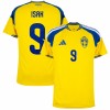 Camisolas Suécia Isak 9 1º Equipamento Principal World Cup 2026 Manga Curta Camisolas Suécia Isak 9 1º Equipamento Principal World Cup 2026 Manga Curta
