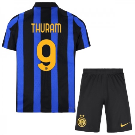 Camisolas Inter Milan Thuram 9 Criança 1º Equipamento Principal 2026-27 Manga Curta
