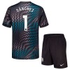 Camisolas Chelsea Sanchez 1 Guarda Redes Criança 1º Equipamento Principal 2026-27 Manga Curta Camisolas Chelsea Sanchez 1 Guarda Redes Criança 1º Equipamento Principal 2026-27 Manga Curta